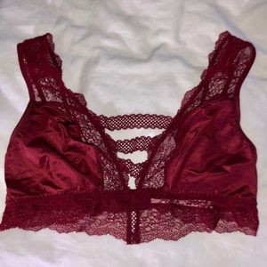 VS Silky Lace Bralette 💋